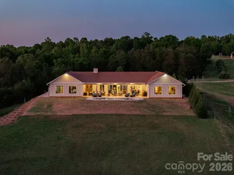 8088 Kays Drive York SC 29745