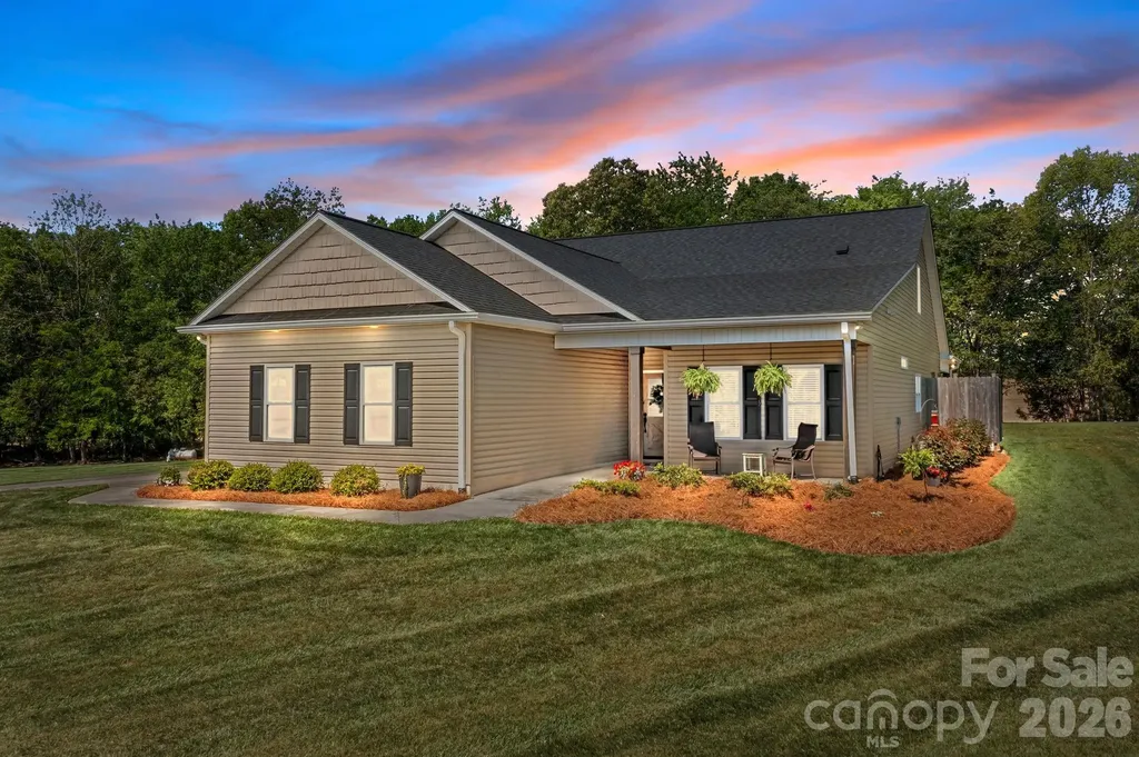 147 Haystack Lane Olin NC 28660