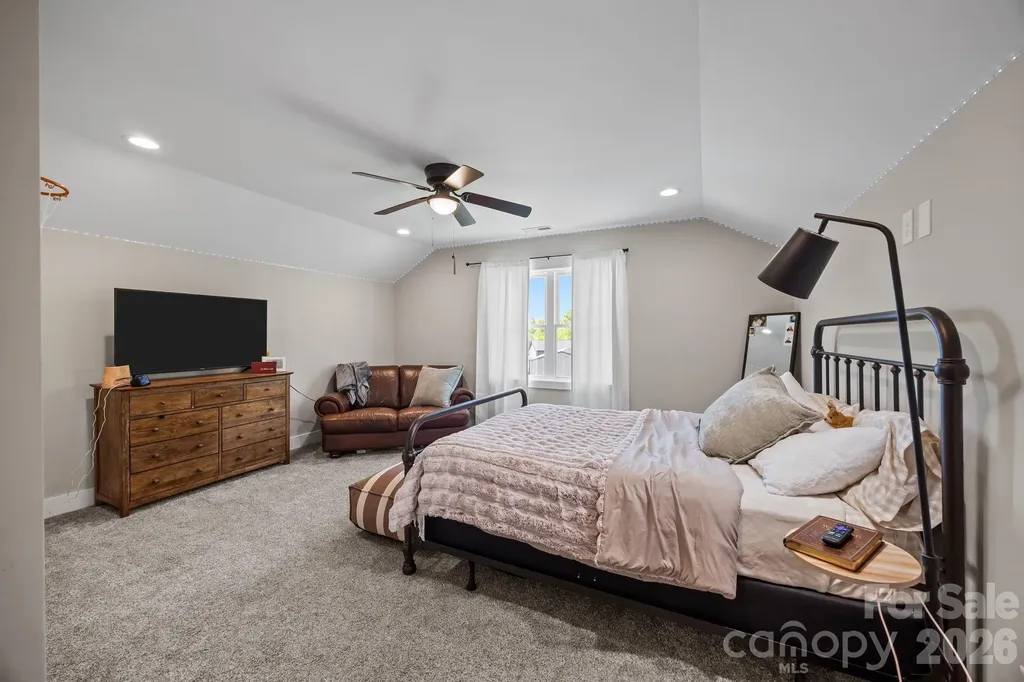 147 Haystack Lane Olin NC 28660