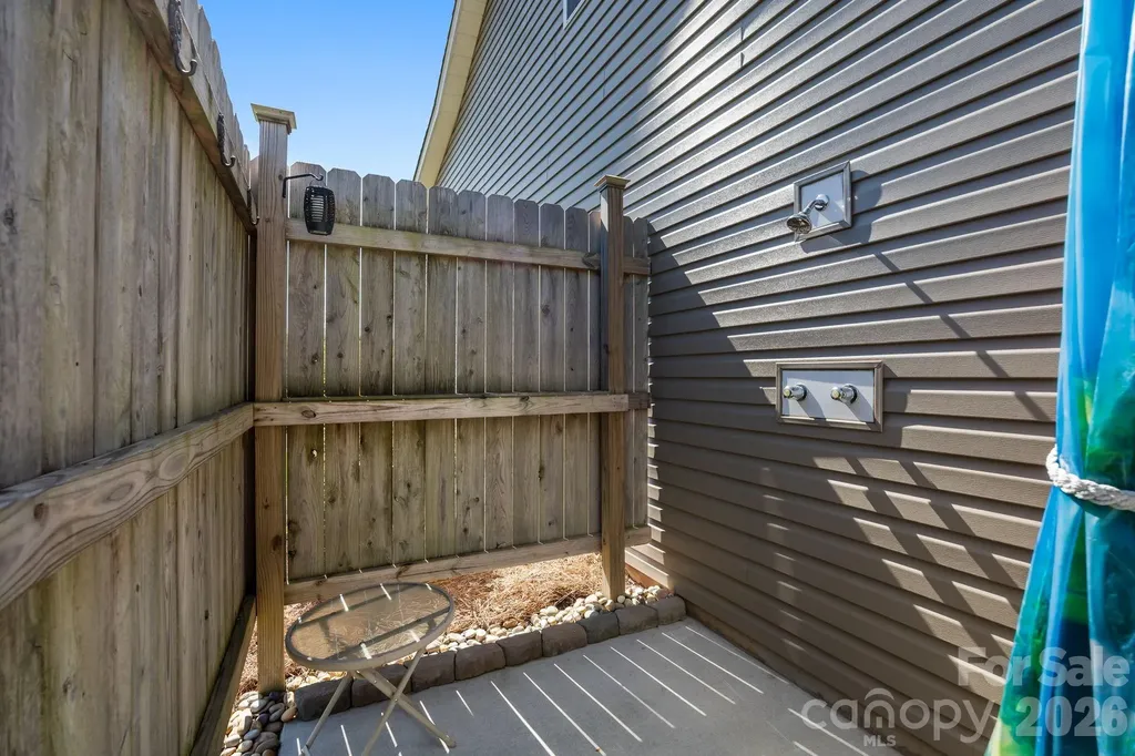 147 Haystack Lane Olin NC 28660