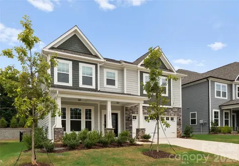 11117 Lochmere Road Charlotte NC 28278