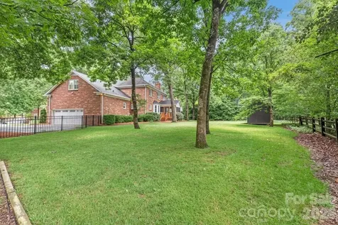 4419 Wycombe Court Charlotte NC 28226