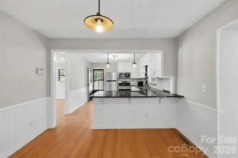 1910 26th Street NE Hickory NC 28601