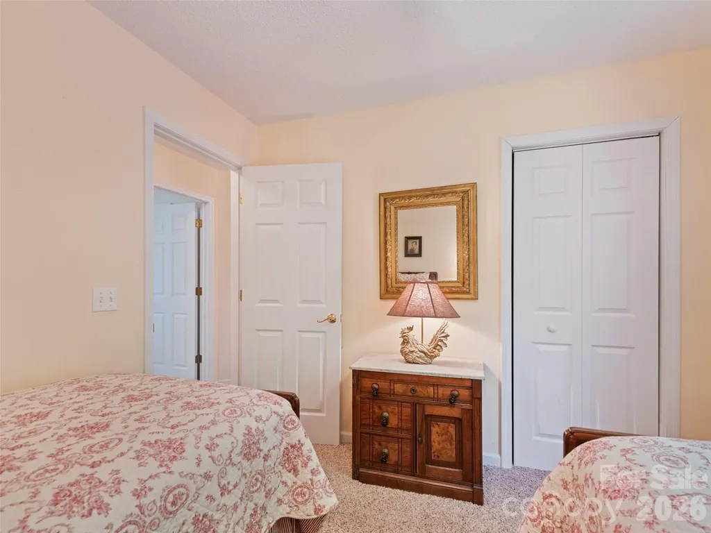 831 Red Bank Road Waynesville NC 28786