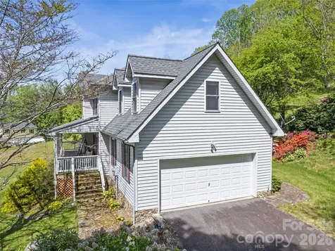 831 Red Bank Road Waynesville NC 28786