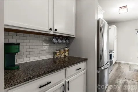 493 Dutch White Drive Clover SC 29710