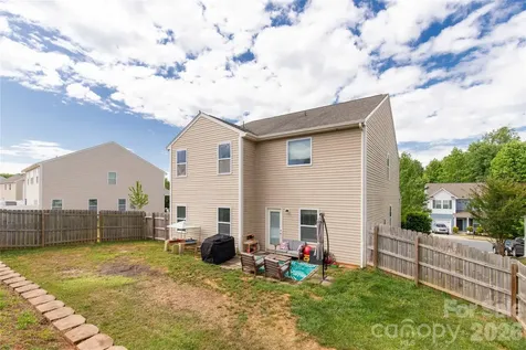 493 Dutch White Drive Clover SC 29710