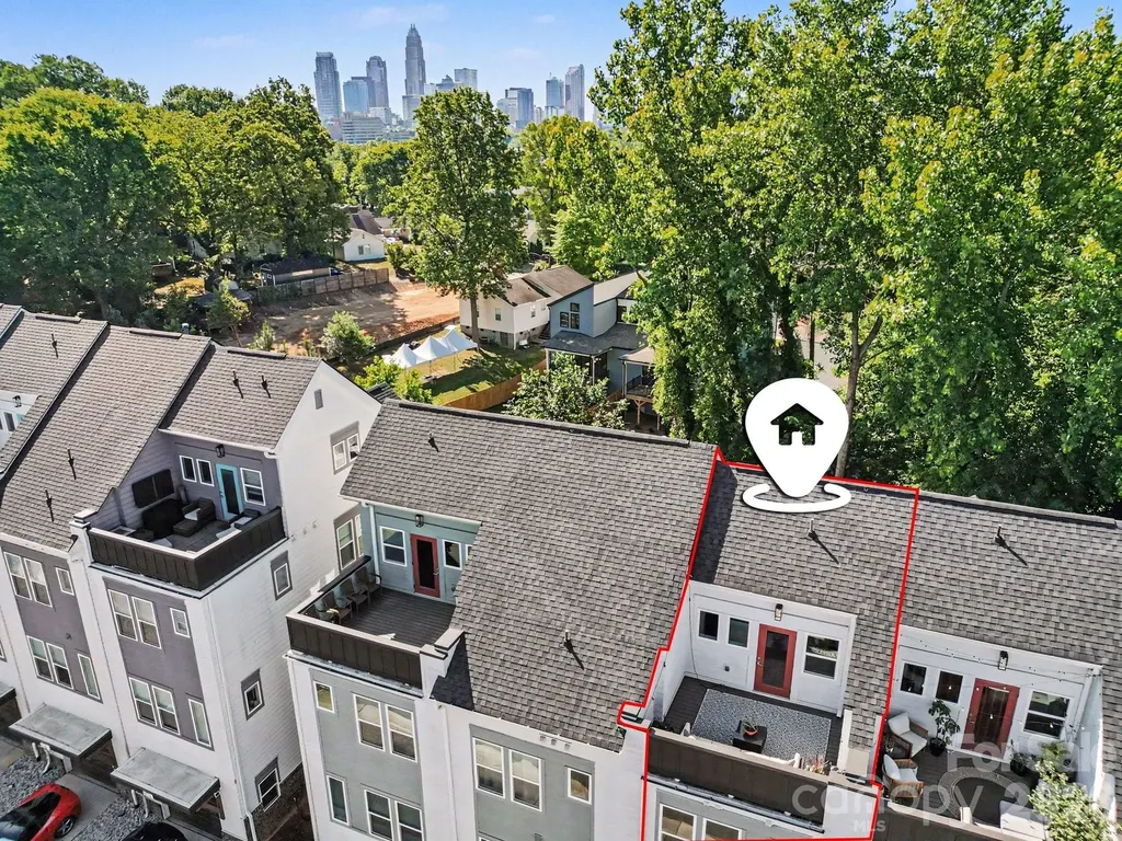 562 West End Drive Charlotte NC 28208