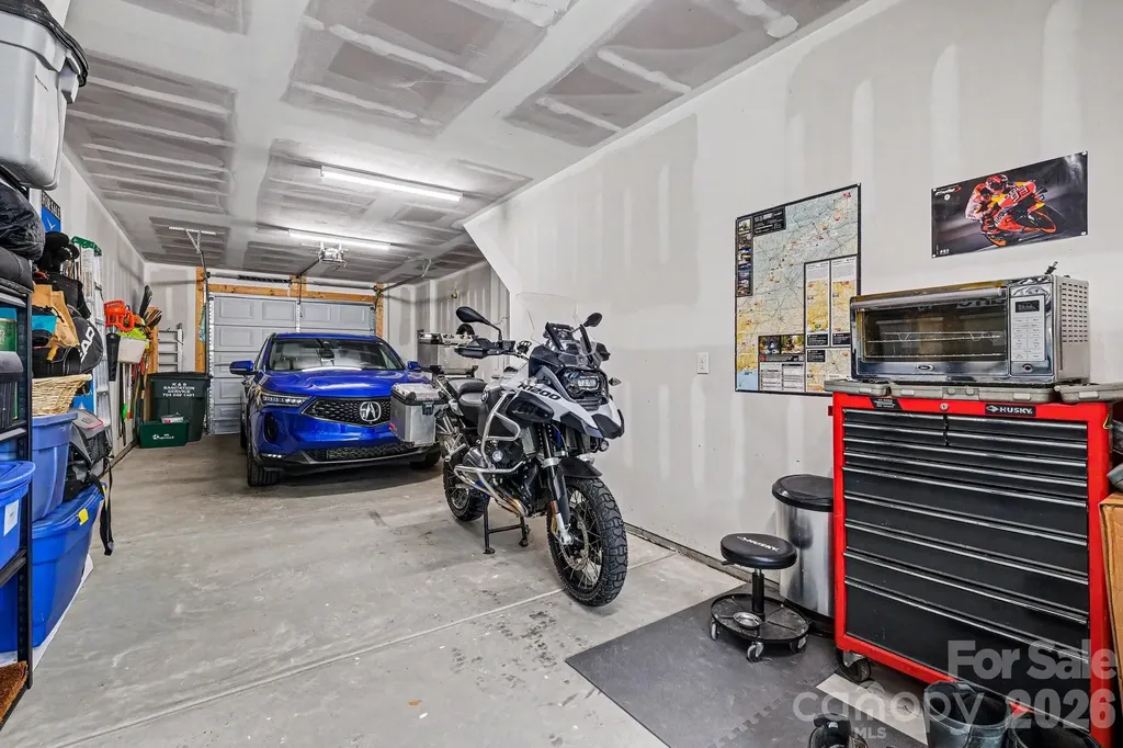 562 West End Drive Charlotte NC 28208