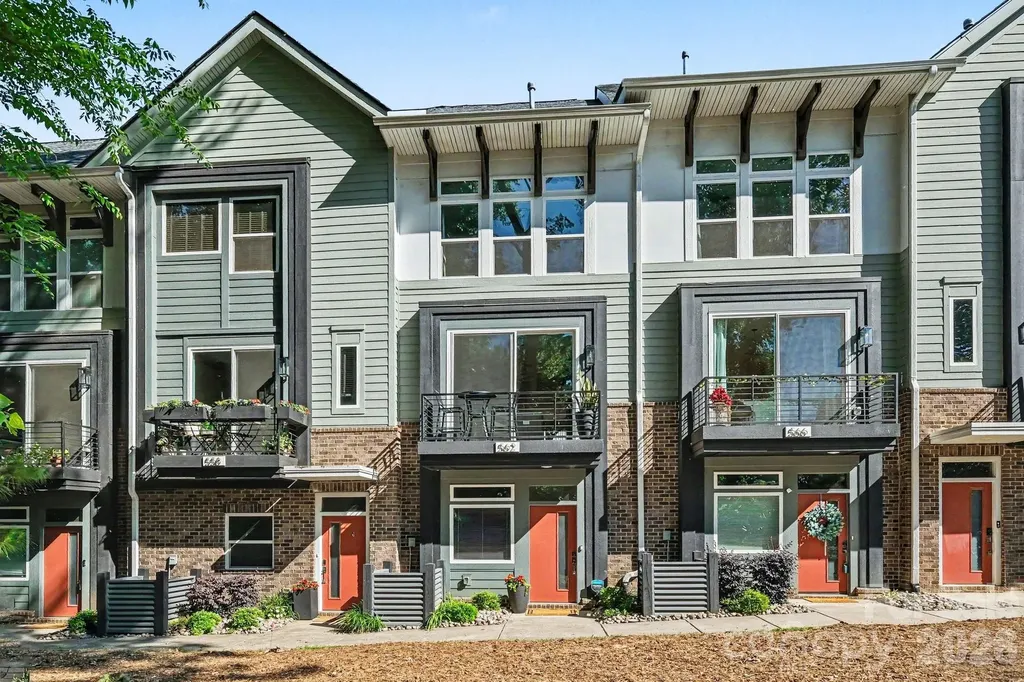 562 West End Drive Charlotte NC 28208