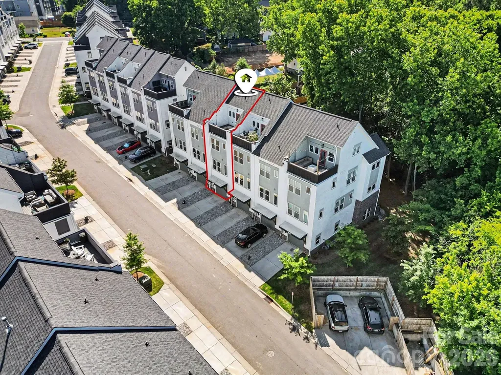 562 West End Drive Charlotte NC 28208