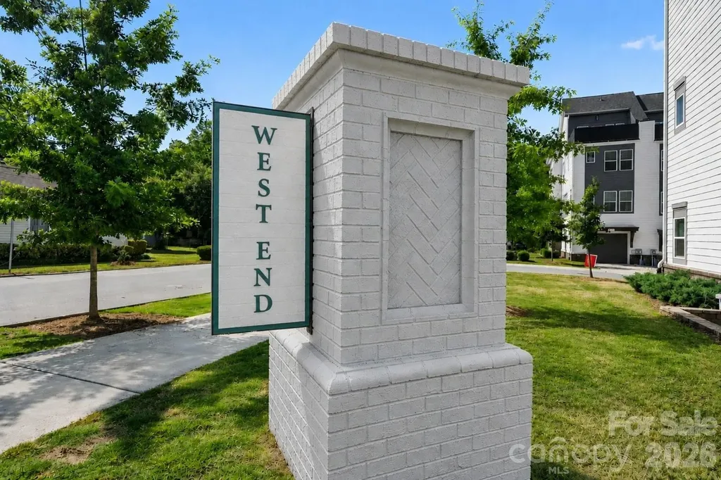 562 West End Drive Charlotte NC 28208