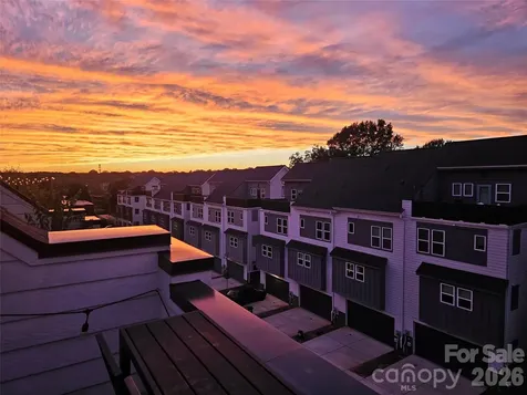 562 West End Drive Charlotte NC 28208