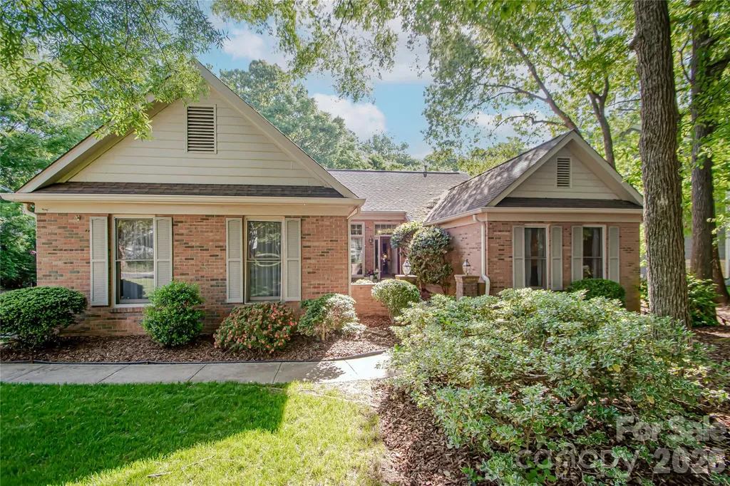 10801 Whitfield Ridge Drive Charlotte NC 28277