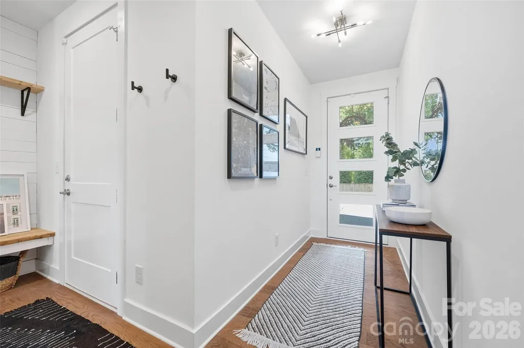 1633 Duckworth Avenue Charlotte NC 28208