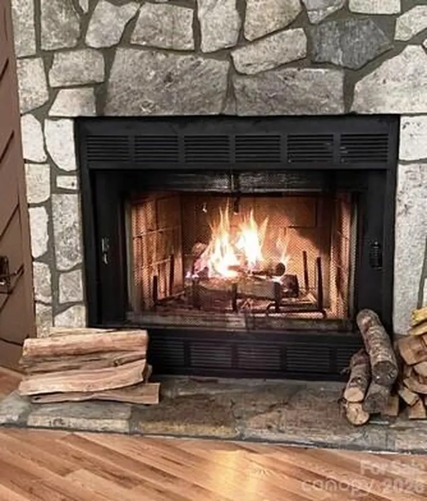 78 Upper Tanglewood Road Lake Toxaway NC 28747