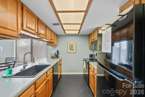 78 Upper Tanglewood Road Lake Toxaway NC 28747