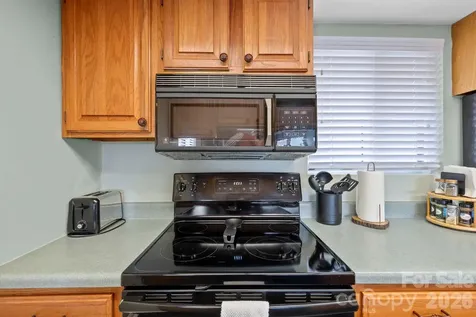 78 Upper Tanglewood Road Lake Toxaway NC 28747