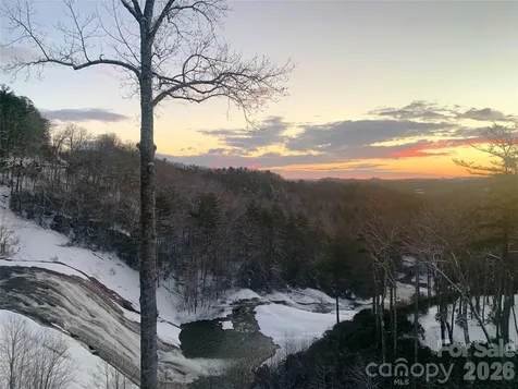 78 Upper Tanglewood Road Lake Toxaway NC 28747