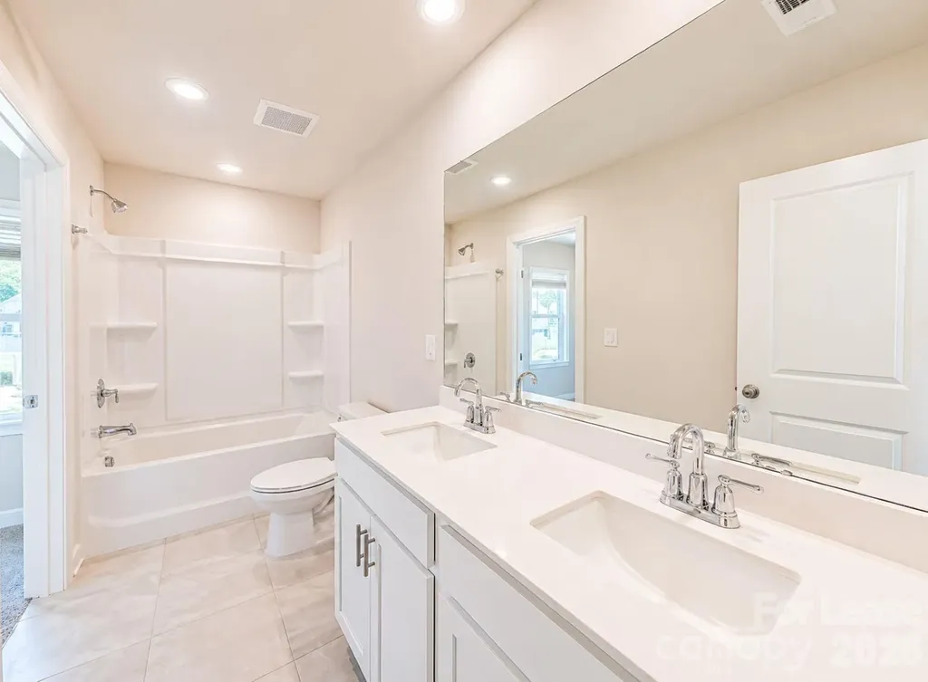 5030 Kellaher Place Charlotte NC 28216