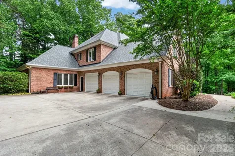 20001 Callaway Hills Lane Davidson NC 28036