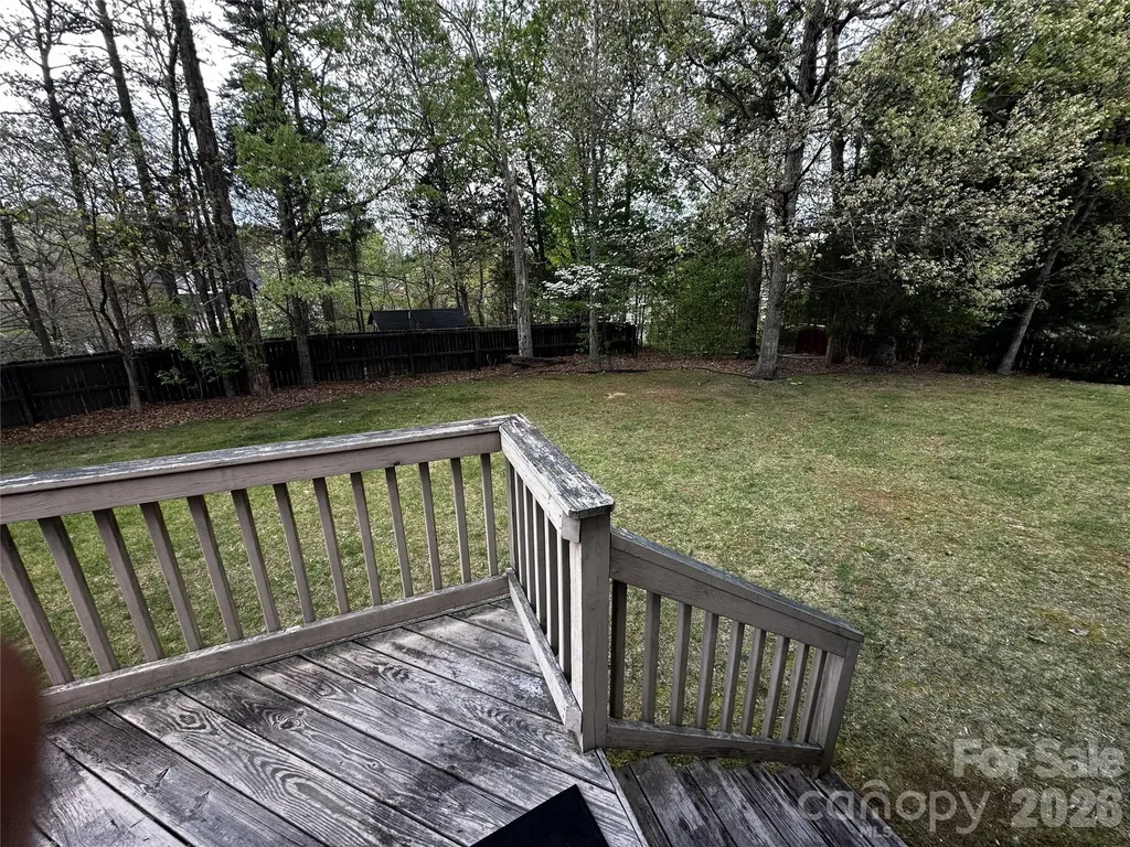 11025 Fountaingrove Drive Charlotte NC 28262