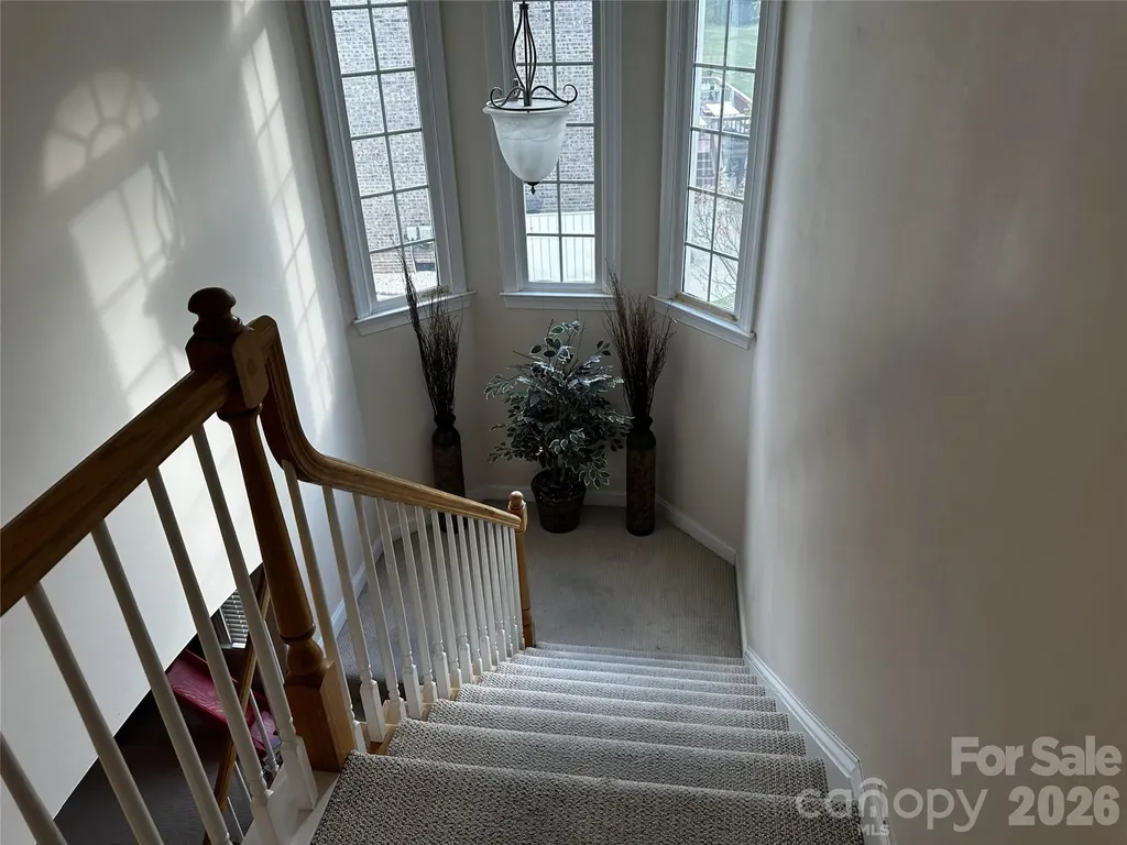 11025 Fountaingrove Drive Charlotte NC 28262
