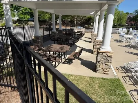 11025 Fountaingrove Drive Charlotte NC 28262