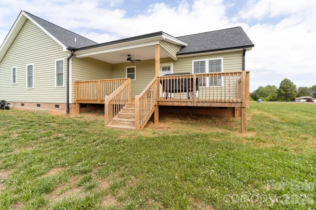 3167 Paul Elmore Road Lincolnton NC 28092