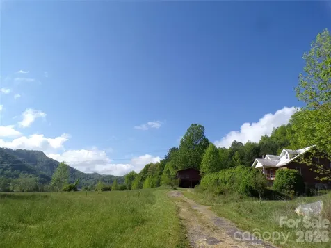 145 Kirks Drive Hot Springs NC 28743