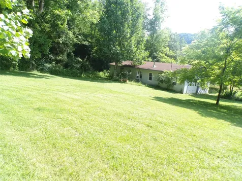 145 Kirks Drive Hot Springs NC 28743