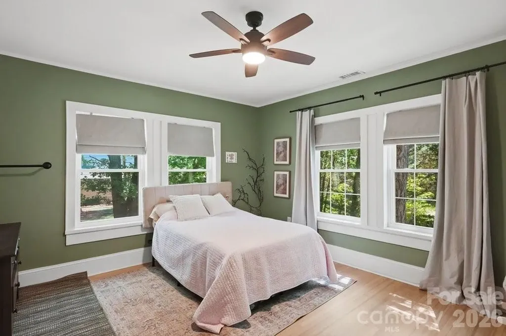 4341 Old Saybrook Court Charlotte NC 28211
