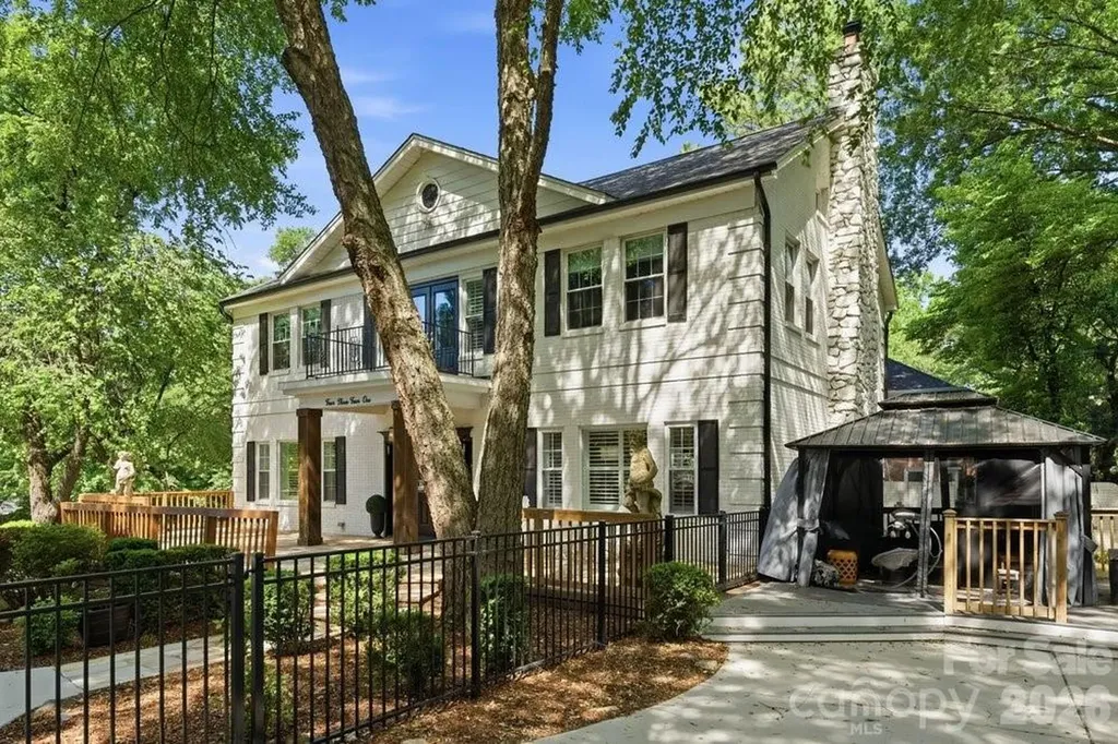 4341 Old Saybrook Court Charlotte NC 28211