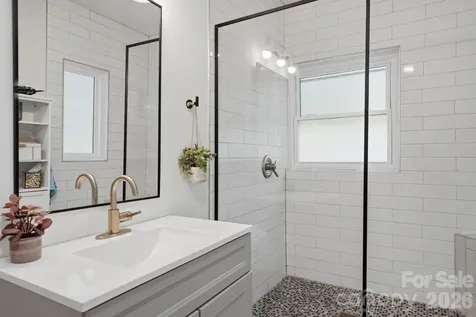4341 Old Saybrook Court Charlotte NC 28211