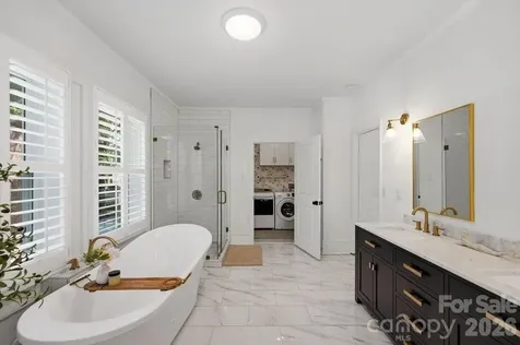 4341 Old Saybrook Court Charlotte NC 28211
