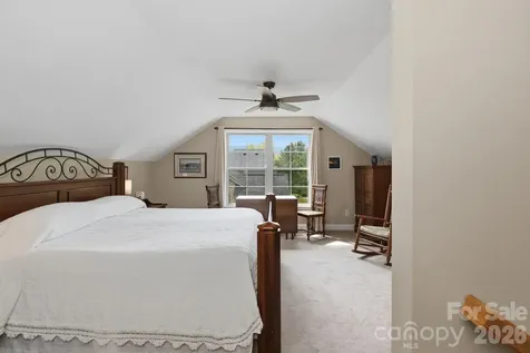 57 Outlook Circle Swannanoa NC 28778