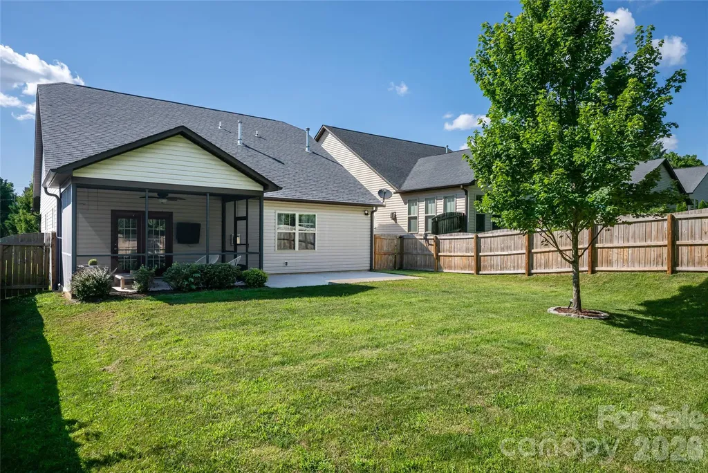 9 Partridge Berry Lane Weaverville NC 28787