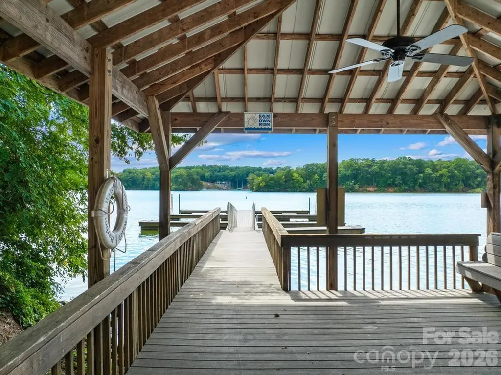 265 S Harbor Watch Drive Statesville NC 28677