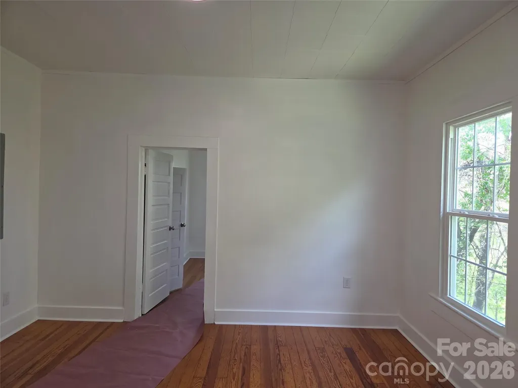267 Beaverdam Street Canton NC 28716