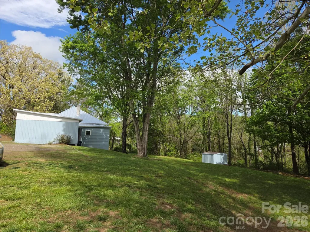 267 Beaverdam Street Canton NC 28716