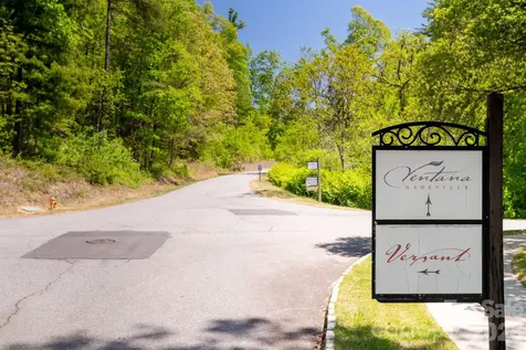 33 Bent Branch Lane Asheville NC 28804