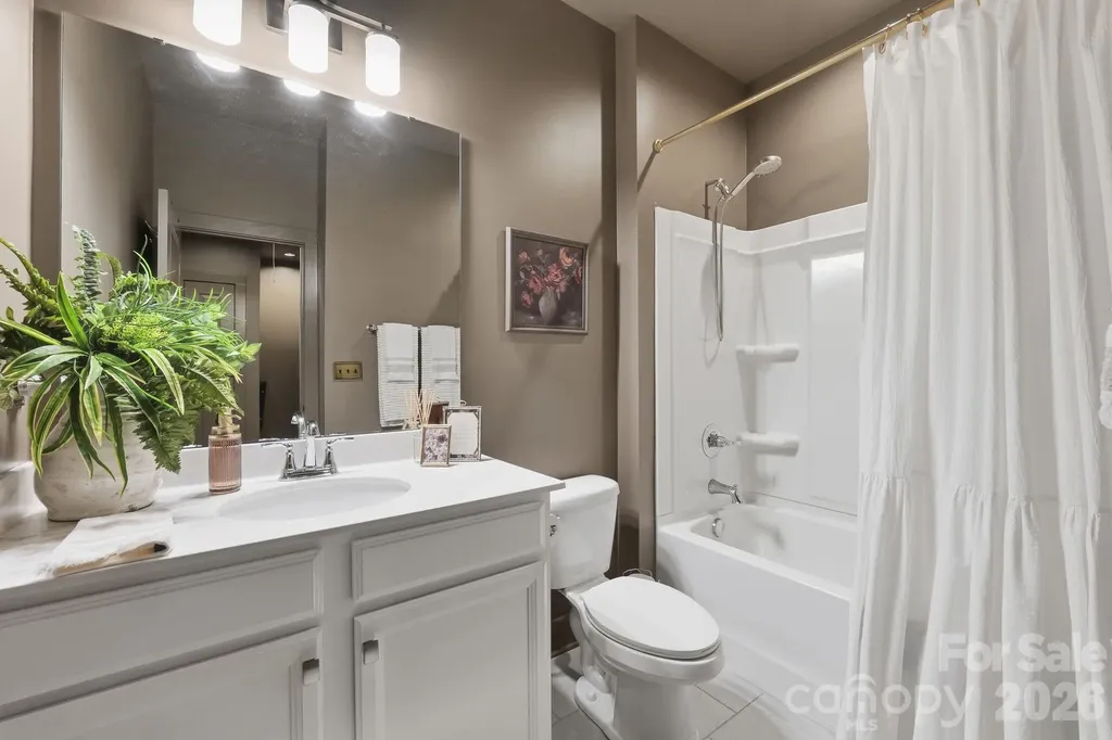 9122 Oban Passage Drive Charlotte NC 28273