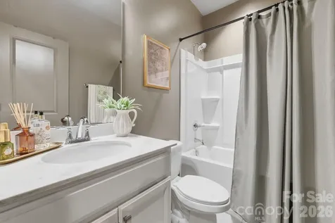 9122 Oban Passage Drive Charlotte NC 28273