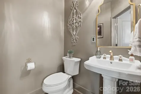 9122 Oban Passage Drive Charlotte NC 28273