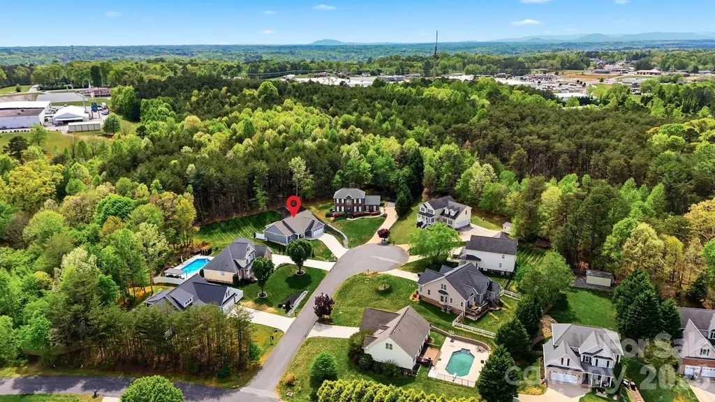 41 Emerson Court Taylorsville NC 28681