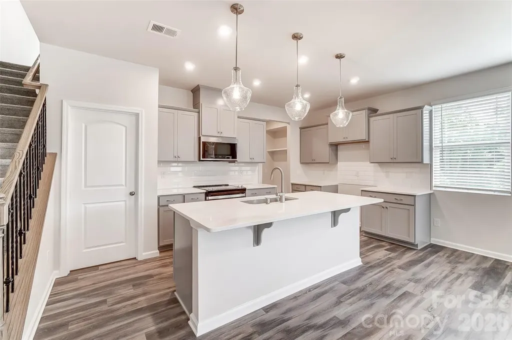 3812 Cheyney Park Drive Charlotte NC 28269