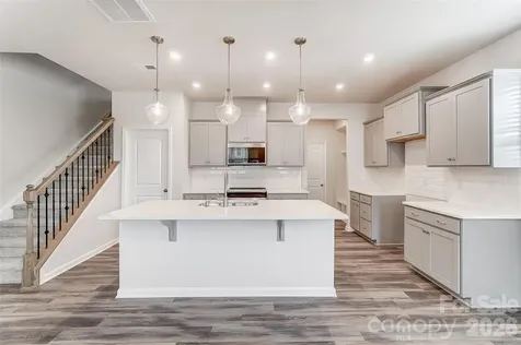 3812 Cheyney Park Drive Charlotte NC 28269
