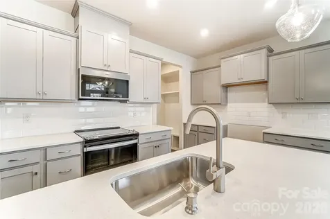 3812 Cheyney Park Drive Charlotte NC 28269
