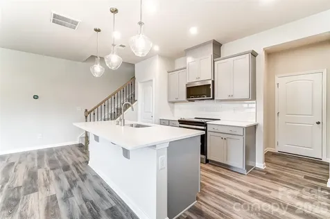 3812 Cheyney Park Drive Charlotte NC 28269