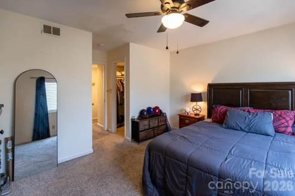 1050 21st Avenue Avenue NW Hickory NC 28604